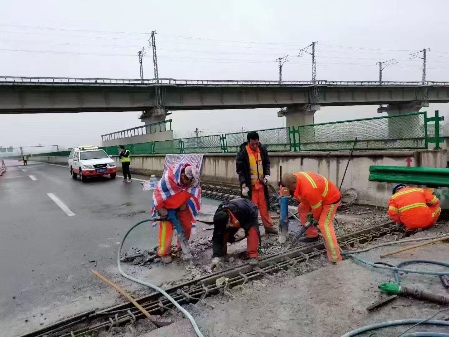罗甸桥梁伸缩缝抢修料